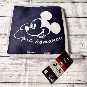 NWT-Disney Daiso Mickey Mouse 1-Piece Navy Epic Romance Pot Mat Potholder